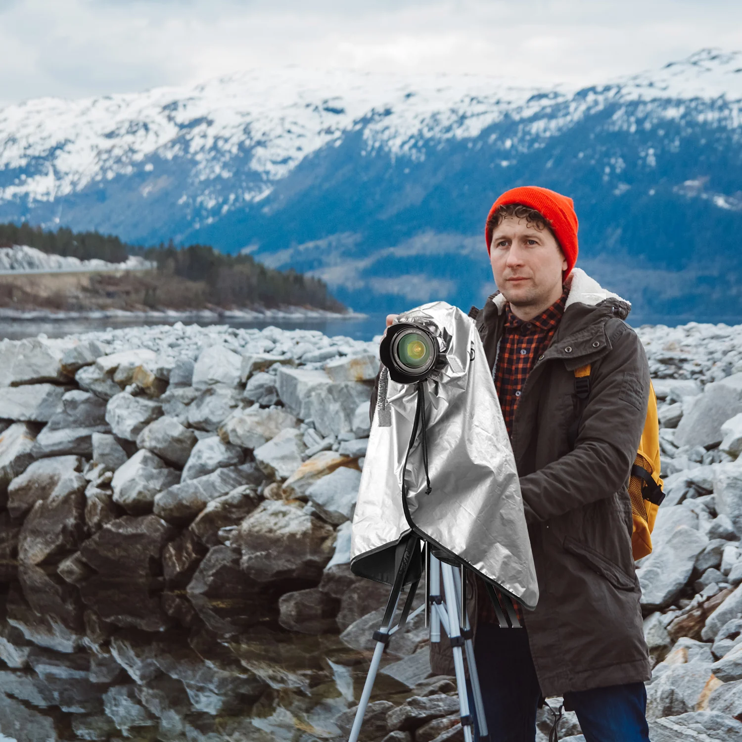 CRC03 | Extra-Long Nylon Camera Rain Cover | Movo - Image 9