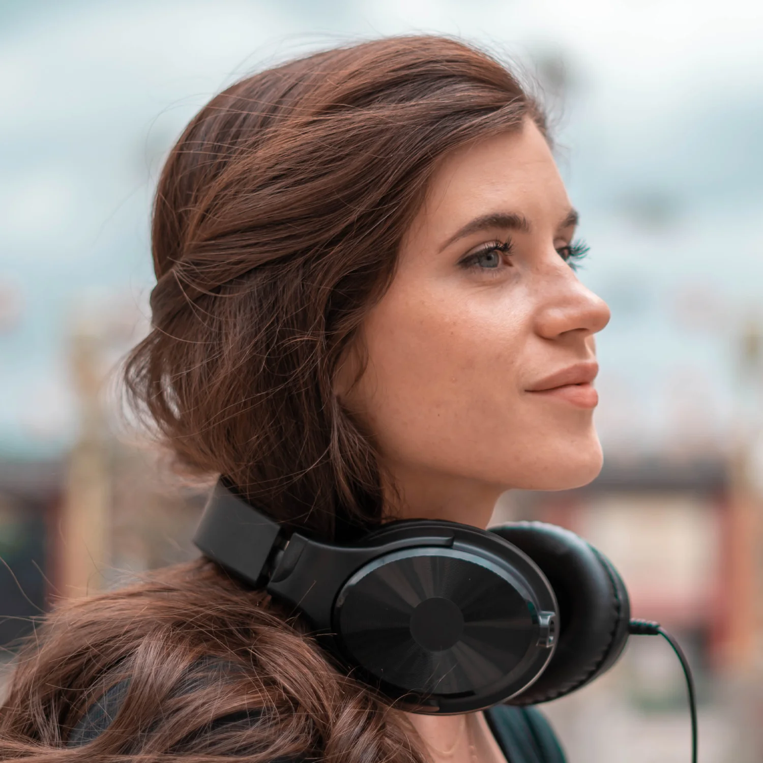 MH-100 | Hi-Fi Studio Monitoring Headphones W/ Microphone | Movo - Image 8