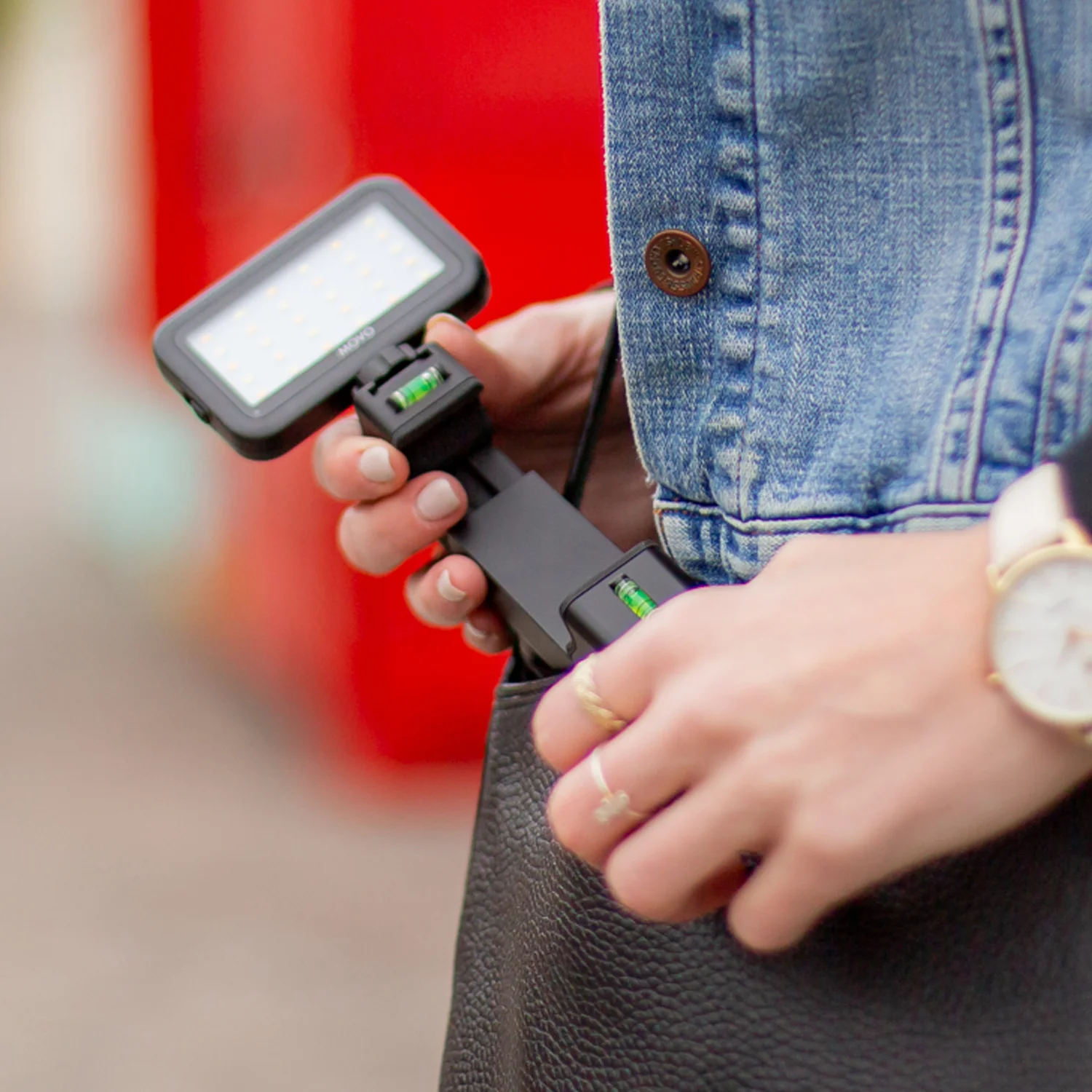 P-3 | Rotating Smartphone Tripod Mount | Movo - Image 8