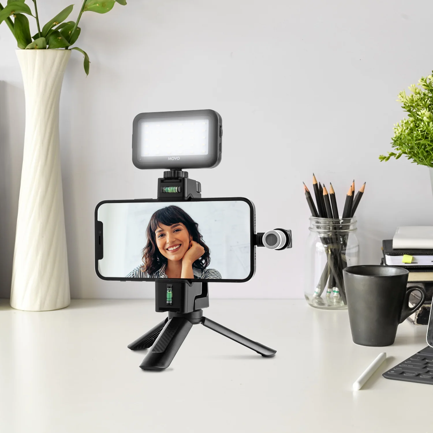 uVlogSK-IP | Vlogging Starter Kit for iPhone15 | Movo - Image 8