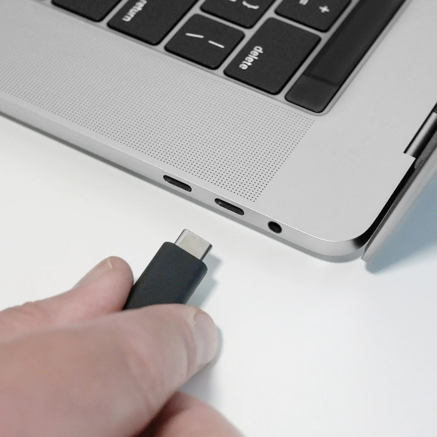 USBC-AC2 | TRS Microphone to USB-C Stereo Audio Sound Card | Movo - Image 8